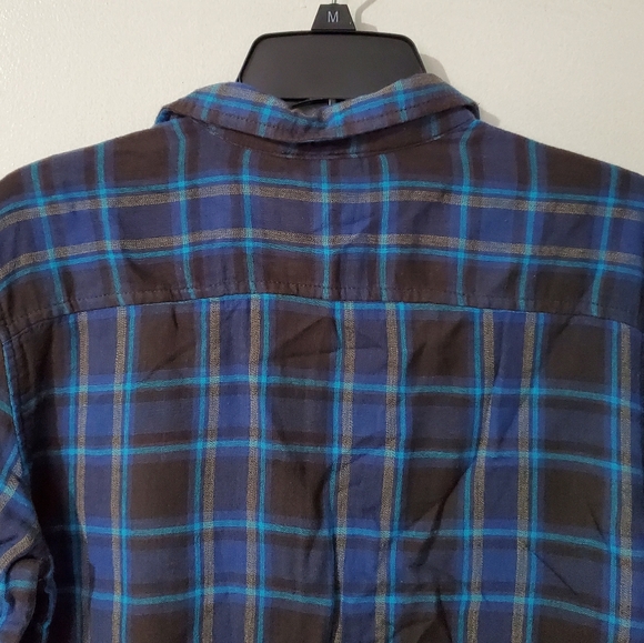 VANS, Boys Plaid Button up Double Layer Shirt. NWT - Picture 8 of 10